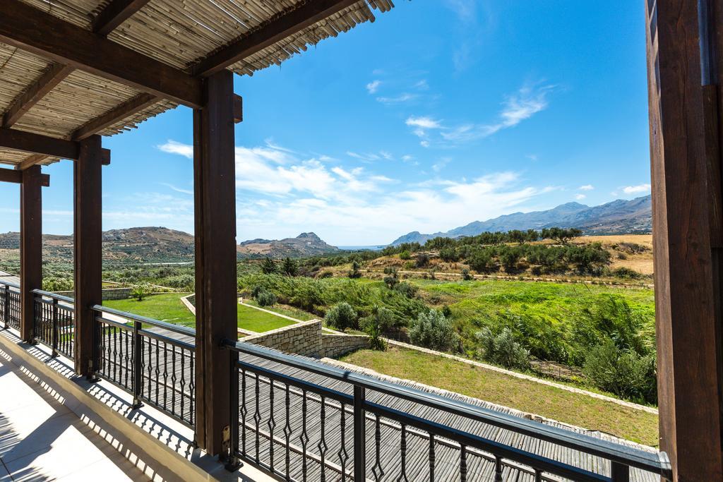 Poseidon Villa, Nestled In The Picturesque South, By Thinkvilla Lefkogeia Exterior photo